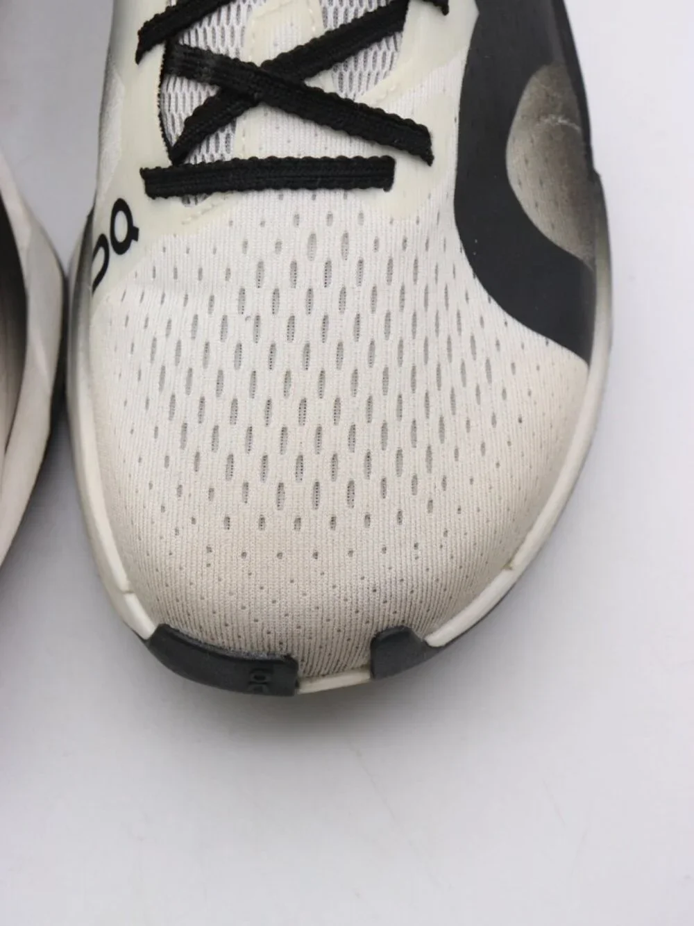 ON Running Cloudboom Max 'White Black' Men's Size 10.5 Sneakers 3MF30310462